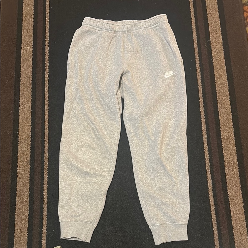 Nike Womens Gray Sweatpants